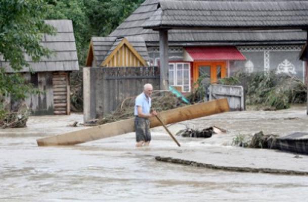 CSA: Proprietarii de locuinţe obligaţi să-şi asigure locuinţele